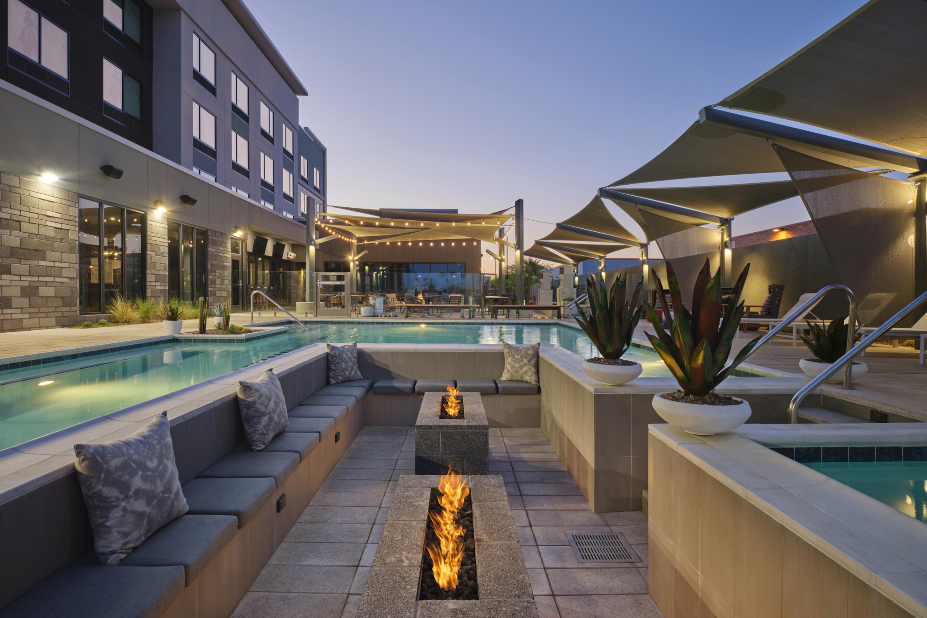 Towneplace Suites By Marriott Tempe Exterior foto